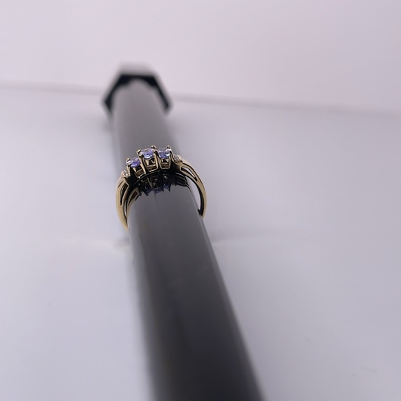 Ring Tanzanite Ring 14Kt Yellow Gold with Single Cut Diamond Accents Ring - Picture 11 of 11